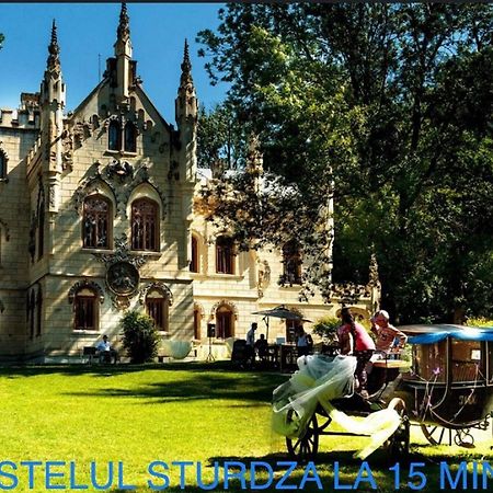 Stef Rooms Tirgu Frumos Exterior foto